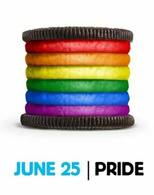 wpid article 2165274 13CE084C000005DC 712 308x389 Bigots Not Too Sweet On Gay Oreo Cookie (DETAILS)